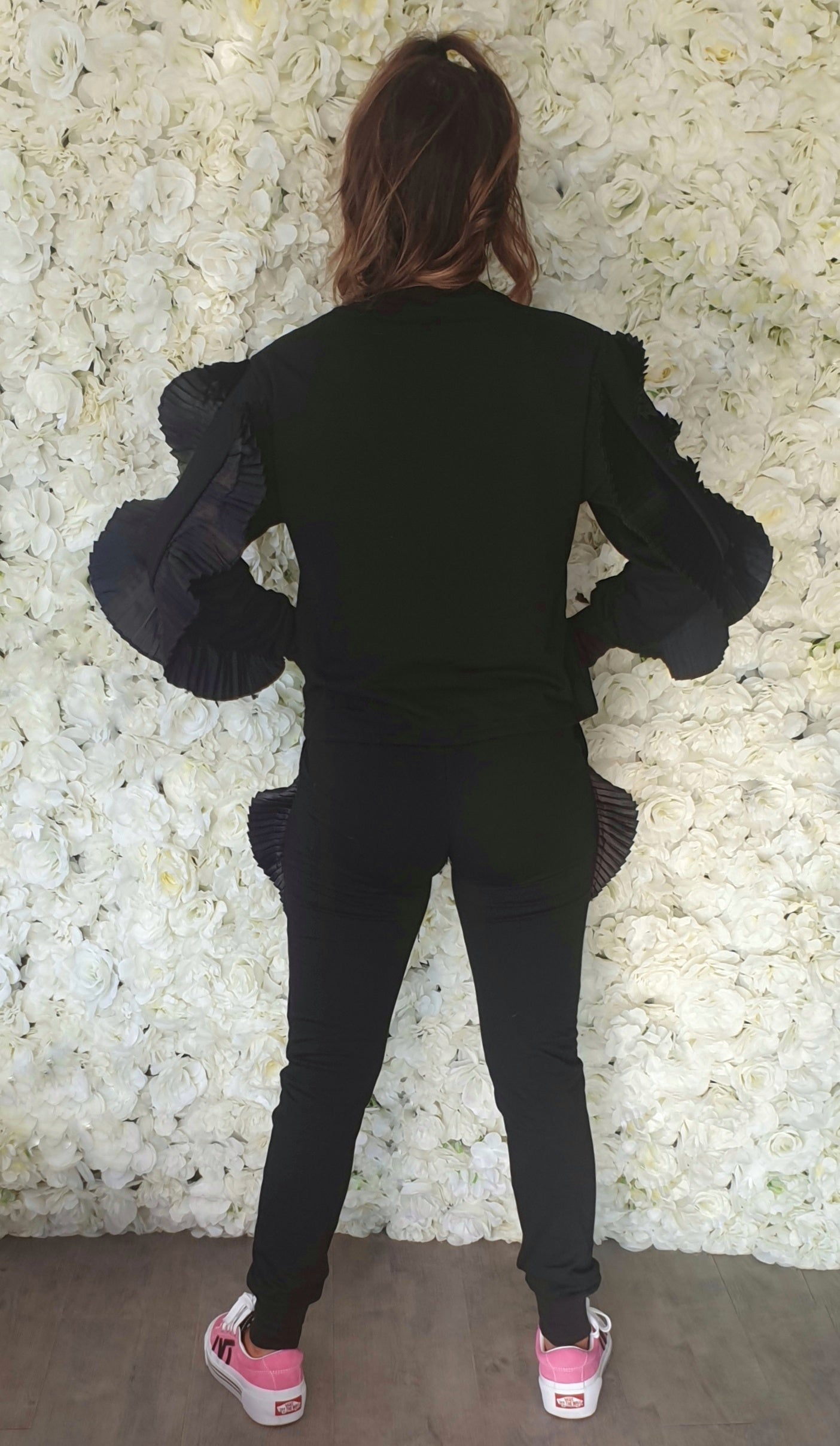 BLACK RUFFLE FRILL LOUNGEWEAR SET - The Girl House