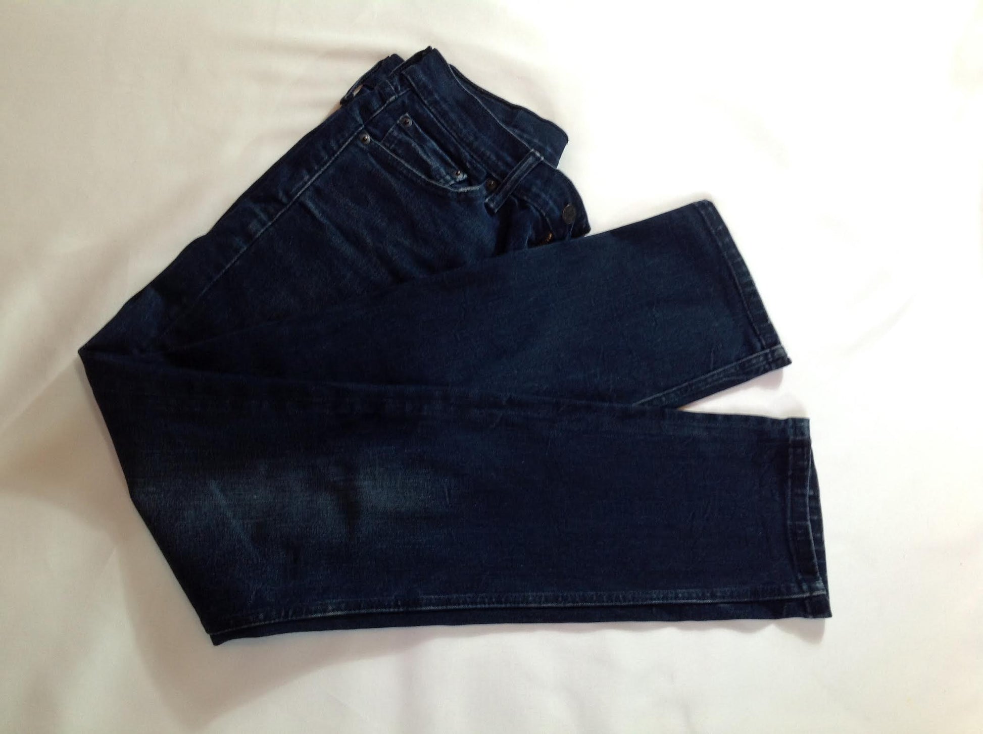 Vintage Blue Levi Jeans - The Girl House